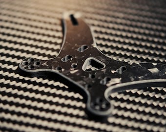 Fresado CNC profesional y modelado 3D: piezas a medida en aluminio, fibra de carbono y latón