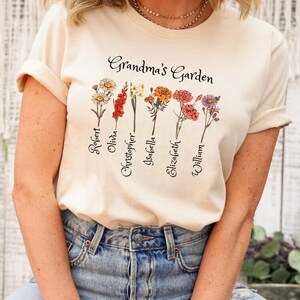 Custom Floral Birth Month Shirt, Flower Shirt, Mother&#39;s Day Gift, Custom Mom Shirt, Mothers Day Gift, Custom Flower Shirt, Custom Kids