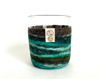 Emerald Green 12 oz Glass Coffee Cup with Felted Wool Cozy Coffee Sleeve, Tempered Glass Teacup, Glass Coffee Mug with Felt Cozy Sleeve