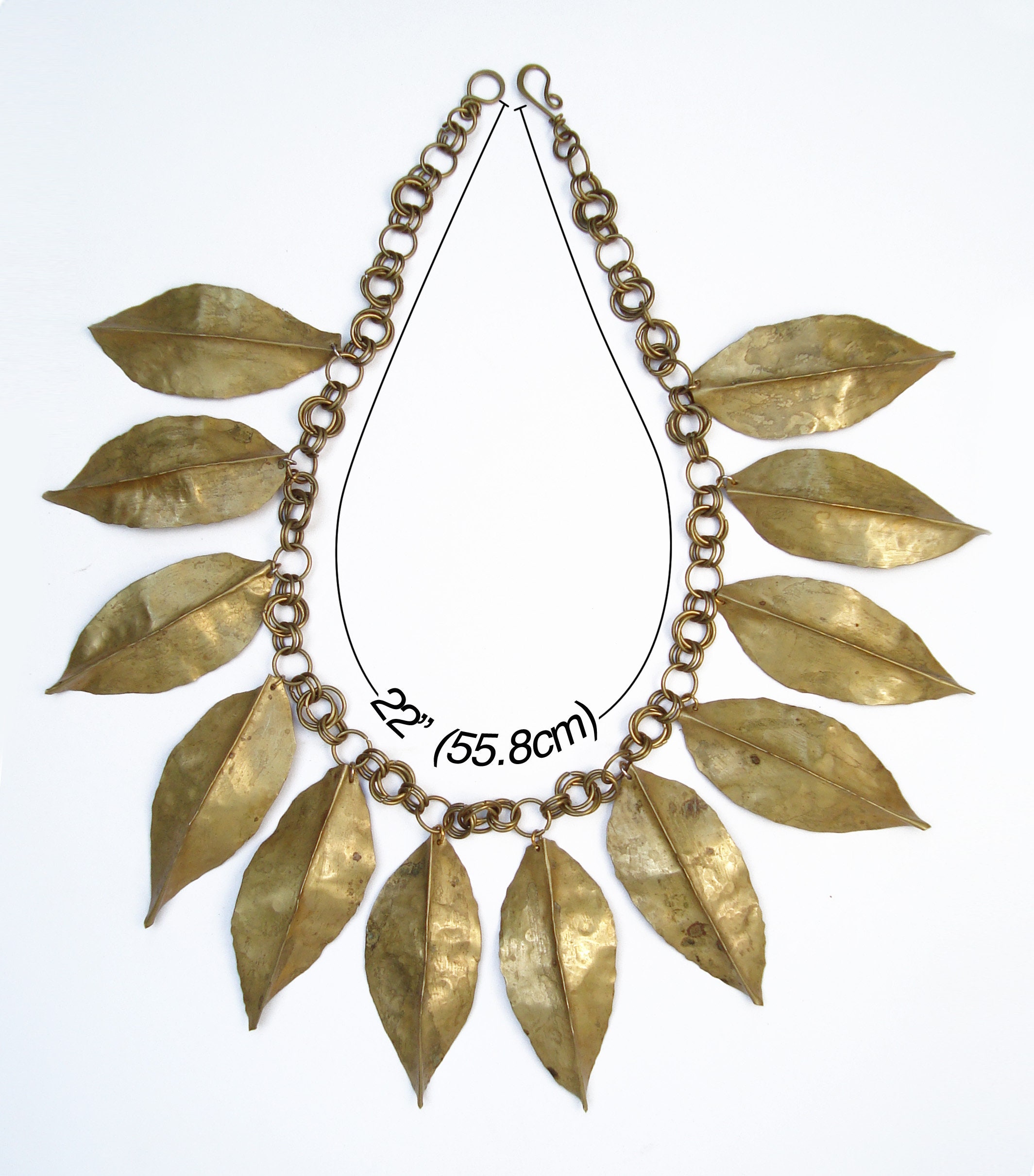 AMJ Maleficient Semi Precious Chunky Carved Leaf Pendant Necklace
