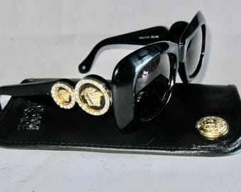Authentic Versace Sunglasses - Brown and Gold - Swarovski  display picture 3