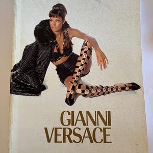 Gianni Versace 1992-93 Catalog by Irving Penn. Gianni Versace by Irving Penn. Rare Catalog. Excellent Unused Condition.