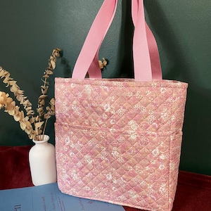 Quilted Pink Floral Tote Bag – Handmade Cotton Shoulder Bag with Pockets, Soft Girl Aesthetic, Book Tote, Gift for Her