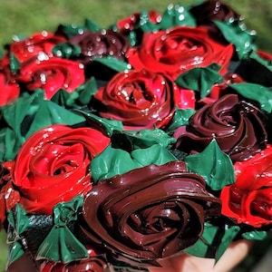 Love Acrylic Bouquet - Red Rose Painting - Easy to Hang Wall Art - 3D Rose Flower Painting - Floral Textured Wall Art Work - Red Floral Art