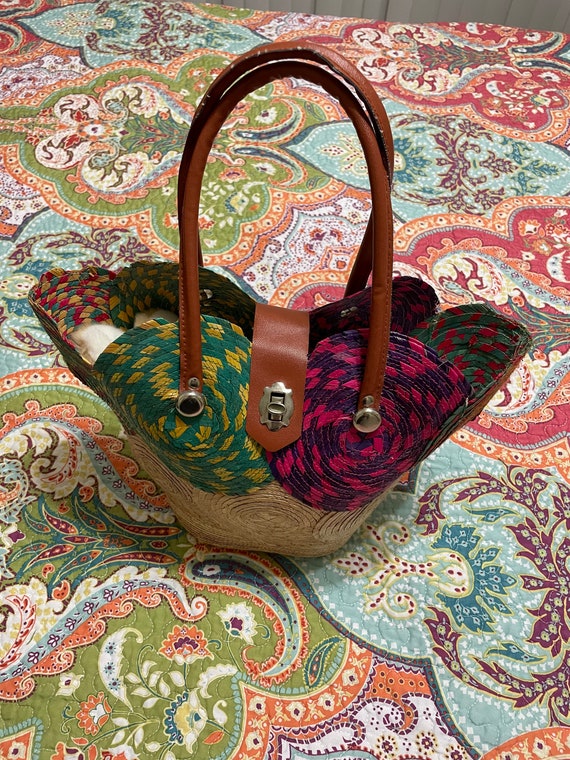 Super Cute Colorful Vintage Straw Purse - image 10