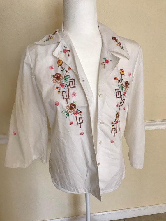 Retro Hippie Embroidered Floral Daffodil Blouse - image 8