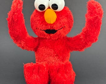 Sesame Street 2013 Hasbro Peek A Boo Elmo Plush Animated Talking Doll 11"