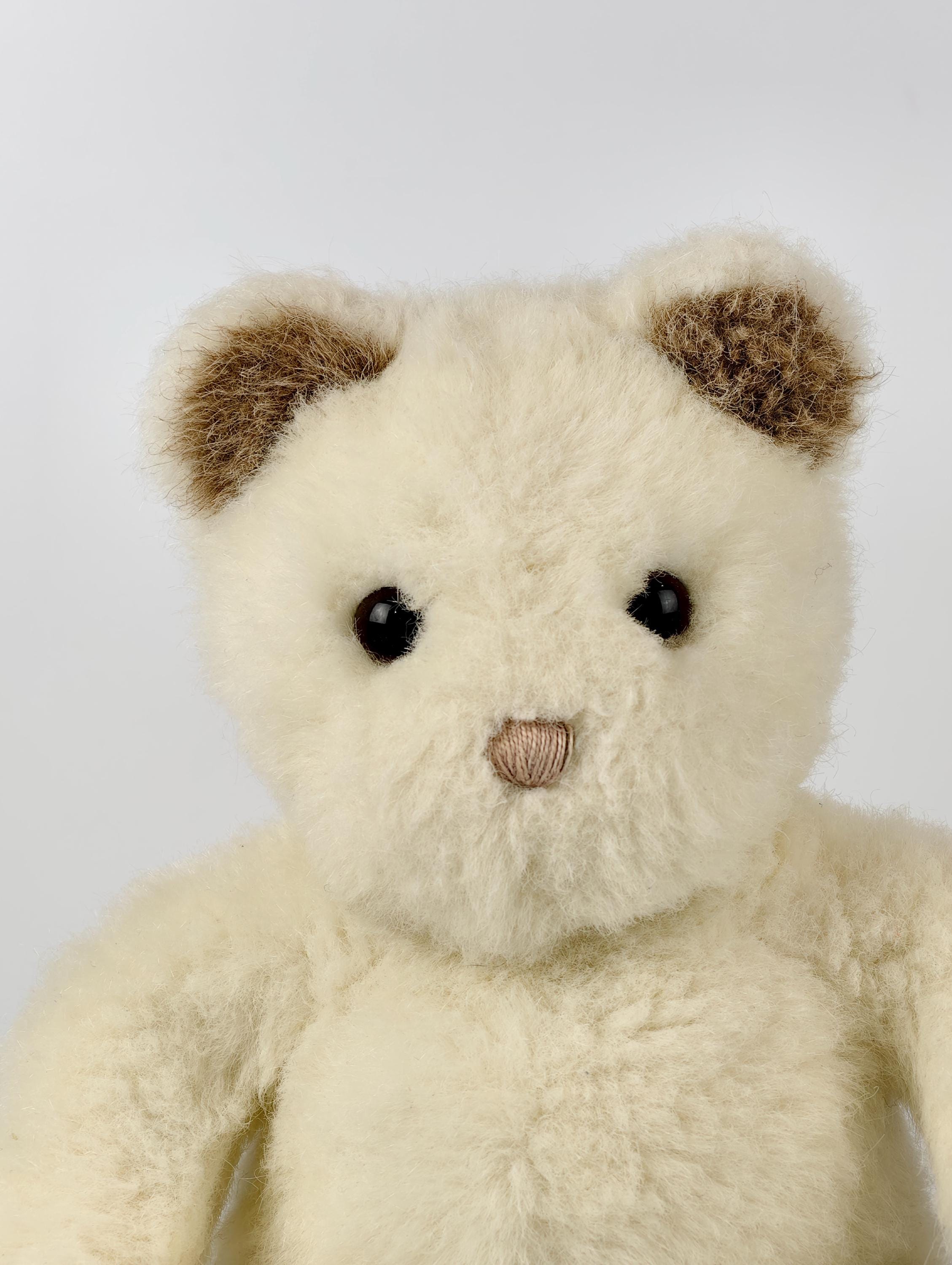 Vintage 1986 GUND White Teddy Bear: 13
