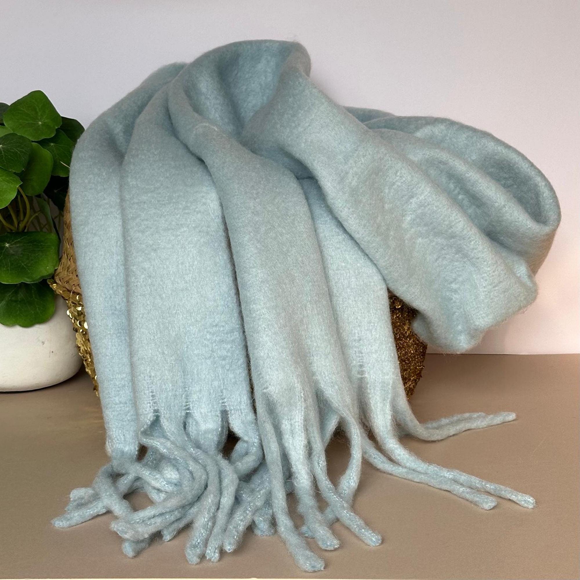 Super Soft Chunky Tassel Scarf in Baby Blue