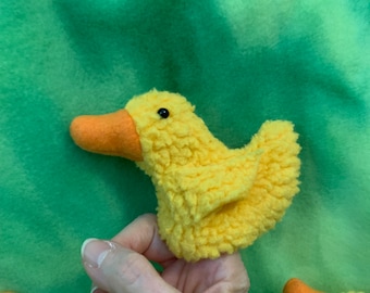 Fuzzy Duck Finger Puppet