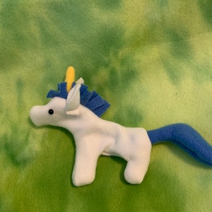 Unicorn finger puppet