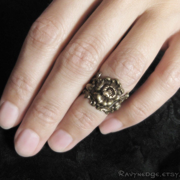 Haunted Flowers Brass Ring - Top Knuckle Ring, Boho Pinky Ring, Midi Ring, Above Knuckle Ring, Adjustable Ring, Bohemian Jewelry, Nature