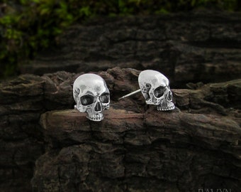 Tiny Skull Stud Earrings, 925 sterling silver skull earrings, creepy cute memento mori jewelry, women or men minimal ear studs, Halloween