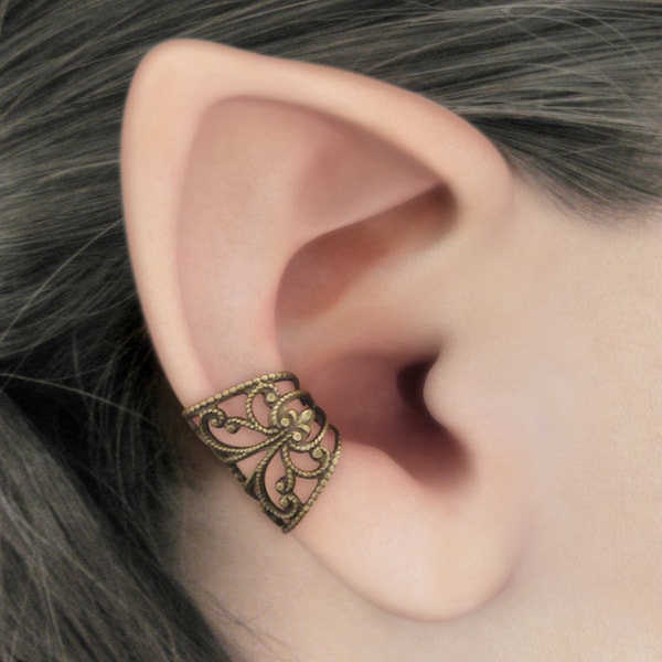 Steampunk Ear Cuff, Filigree brass ear cuff no piercing, fantasy ear cuff for concha. Woodland wedding fantasy jewelry earcuff for women