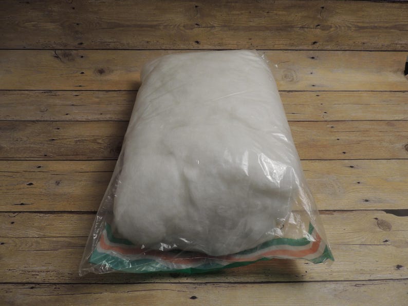 Vintage Polyester Fiberfill E-Z Stuff, Retro 12oz Bag Craft Stuffing for Pillows & Toys, Collectible Clown Packaging, Set of 2