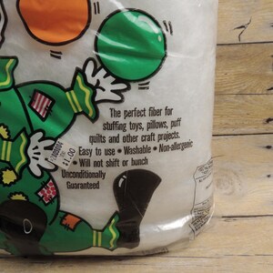 Vintage Polyester Fiberfill E-Z Stuff, Retro 12oz Bag Craft Stuffing for Pillows & Toys, Collectible Clown Packaging, Set of 2
