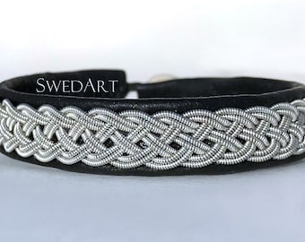 SwedArt B104 XS Boden Swedish Reindeer Leather Sami Bracelet 5-part double braid Reindeer Antler Button Black