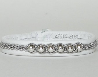 SwedArt B120 XS Borealis Lapland Sami Bracelet with Sterling Silver Beads and Reindeer Antler Button White