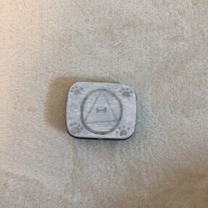 therian/furry mini tin box! (removable pin!)