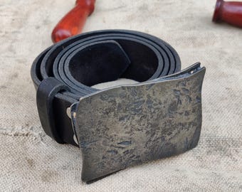 Cinturón de cuero / Cinturón hecho a mano / Cinturón clásico informal de cuero de grano completo 100 % / Regalo de motociclista / Cinturón de hombre personalizado