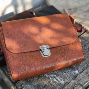 Men leather bag, Messenger bag, Mens messenger bag, Gift for dad, Fathers day gift, Gift for husband, Gift for men