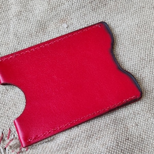 Tarjetero minimalista y fino. Regalo para padrinos de boda. Tarjetero fino de piel. Billetera unisex.