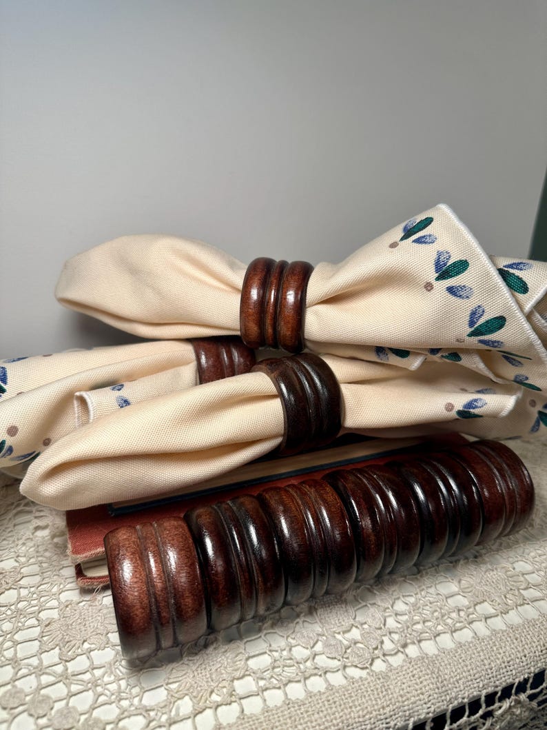 Vintage Wooden Napkin Holders | Set of 9