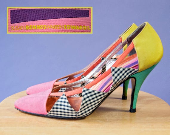 neon color pumps