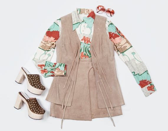 60s tan suede leather vest & mini skirt set | Wood