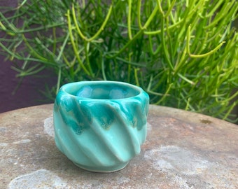 piccolo latte/ double espresso shot cup swirly aqua