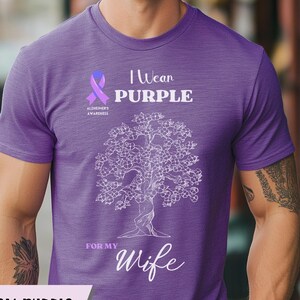 Camiseta personalizada de concientización sobre el Alzheimer, "Llevo morado por mi [pariente]", camiseta de apoyo familiar, regalos para ella con Alzheimer