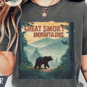 Vintage Great Smoky Mountains T-Shirt | Retro Hiking Camping Shirt | National Park Tee | Outdoor Wildlife Graphic Tee | Mountain Lover Gift