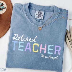 T-shirt enseignant à la retraite promotion 2025, cadeau de retraite personnalisé pour enseignant, cadeau de retraite, chemise unisexe couleurs confort