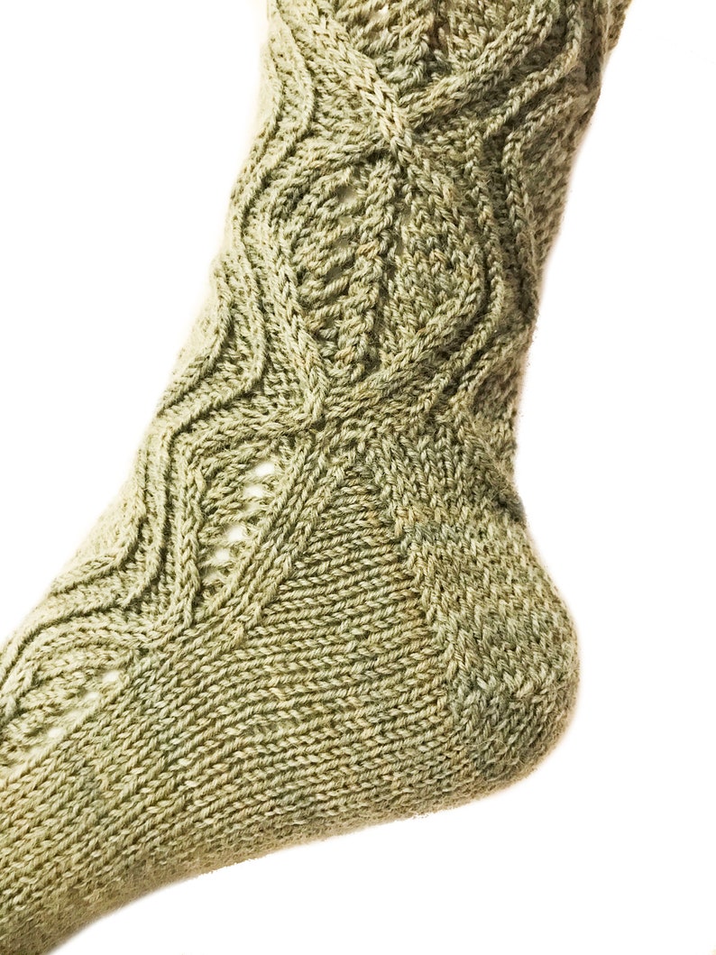 Knitting Pattern Petal Socks image 4