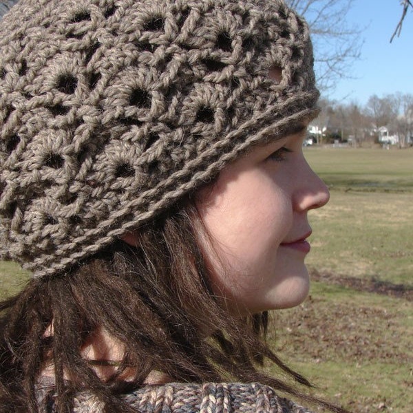 Violet Crochet Hat Pattern