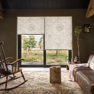Vintage Botanical Floral Roller Shades – Beige Peony Line Art – Elegant Nature-Inspired Home Decor