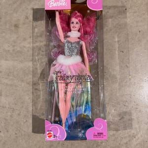 Barbie Fairytopia Snowflake Sparkle Fairy Pink 2003 Mattel H3756 NRFB Glitter wings hair