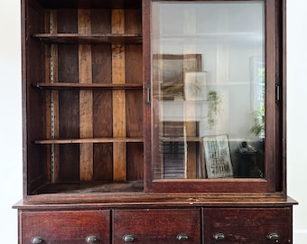 Antique Kilpatrick Bros. & Collins Oak General Store Display Cabinet – 1900s Quartersawn Oak, Original Wavy Glass + Hardware