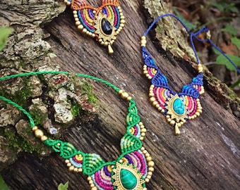 Handmade Colorful Macrame Necklace with Gemstones – Adjustable Boho Jewelry – Onyx, Turquoise, Malachite