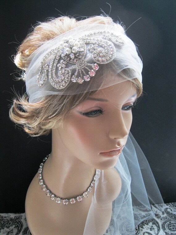 Items similar to Wedding Headpiece, Bridal Veil -- Retro-Tulle Headband ...