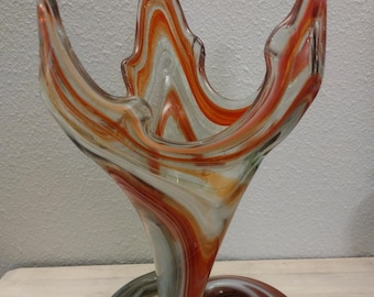 Vintage Murano Tulip Vase Blown Glass Italian 1970&#39;s art MCM, Mid Century Modern Italian decor Classic uniquely designed home choice gift