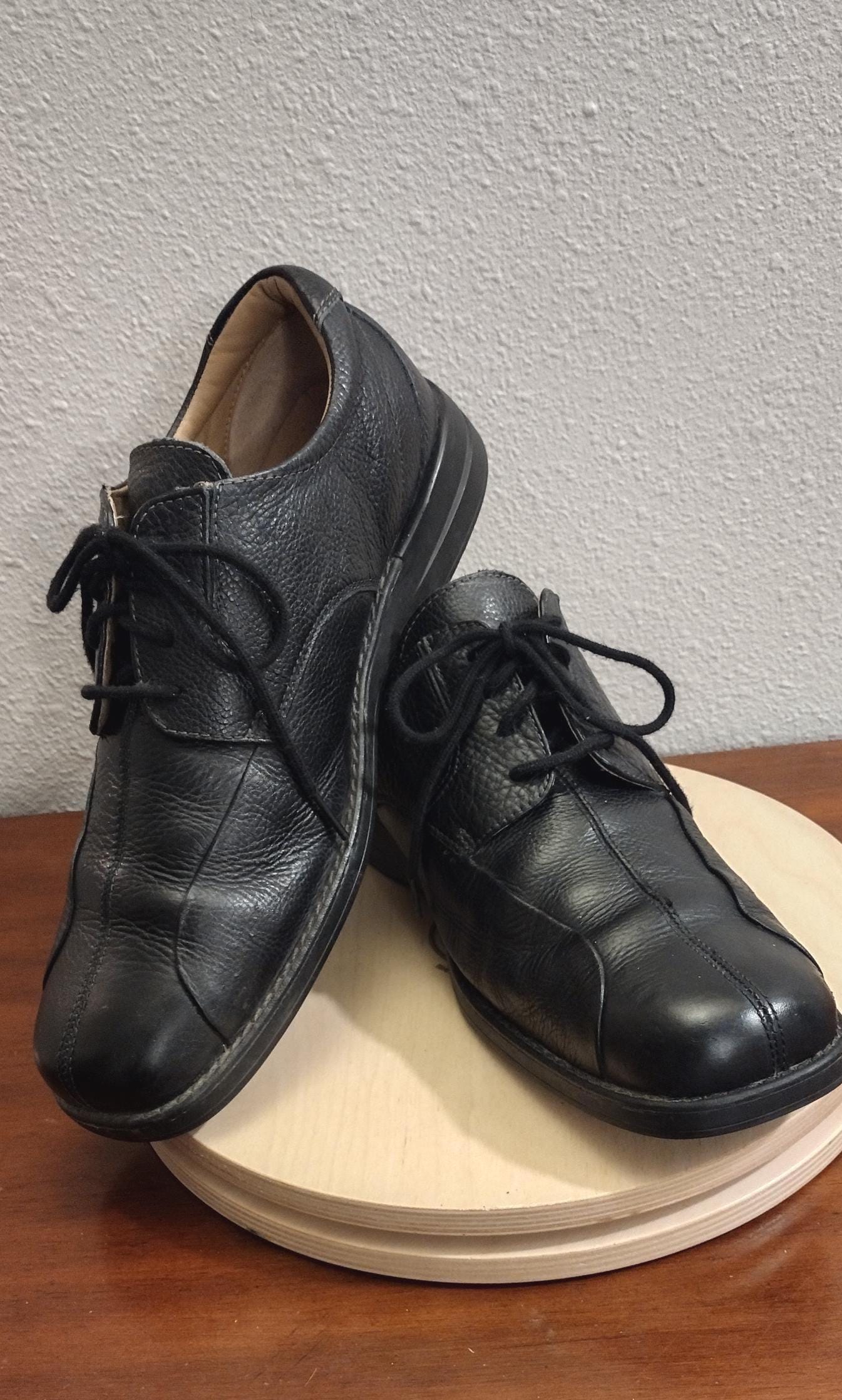 Dockers Black Leather Lace up Dress Shoes - Men display picture 1