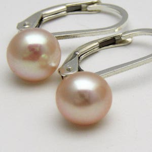 Pink or White Freshwater Pearl lever back earrings
