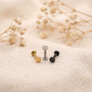 ASTM F136 Titanium Circle Plate Top Internally Threaded Flat Back Stud Labret