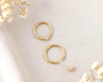 14K Gold Glimmering Gem Ball Captive Bead Ring