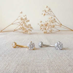 ASTM F136 Titanium Internally Threaded Prong Set Belly Button Ring