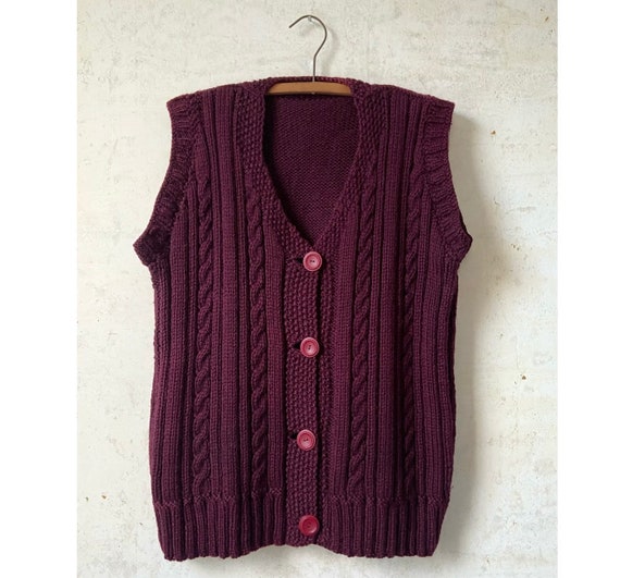 Vintage 30’s Shaker Style Cable Knit Sweater Vest