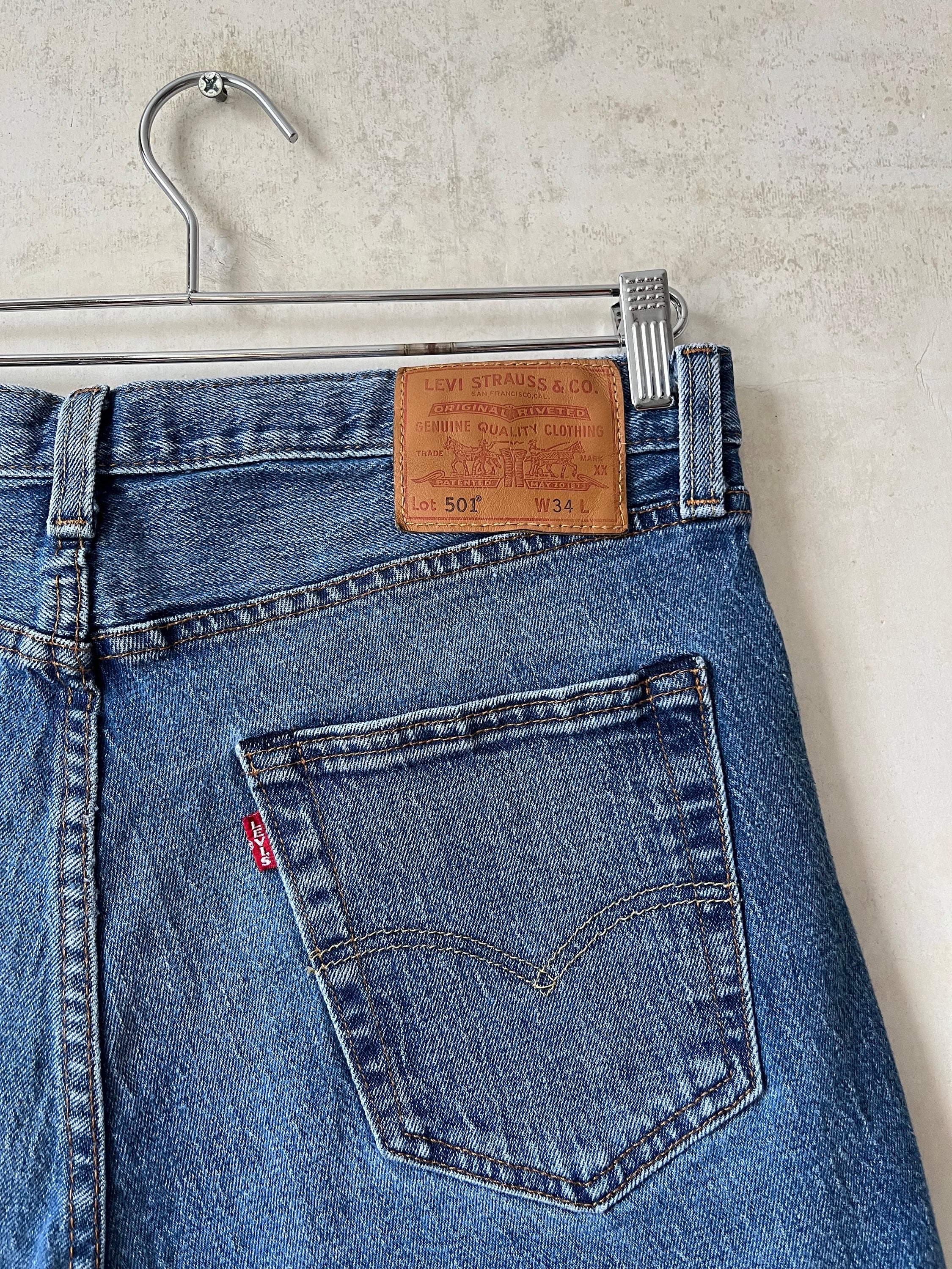 Vintage 00's Levi's 501 Repro Big E Red Tab Button Fly Jeans