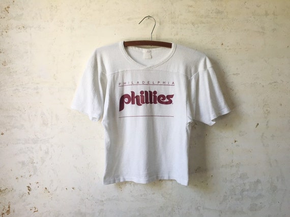 womens vintage phillies shirt