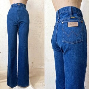 Vintage 80’s Wrangler Dark Denim 936DEN Boot Cut Cowboy Jeans size 33” Waist 35” Inseam Md Tall